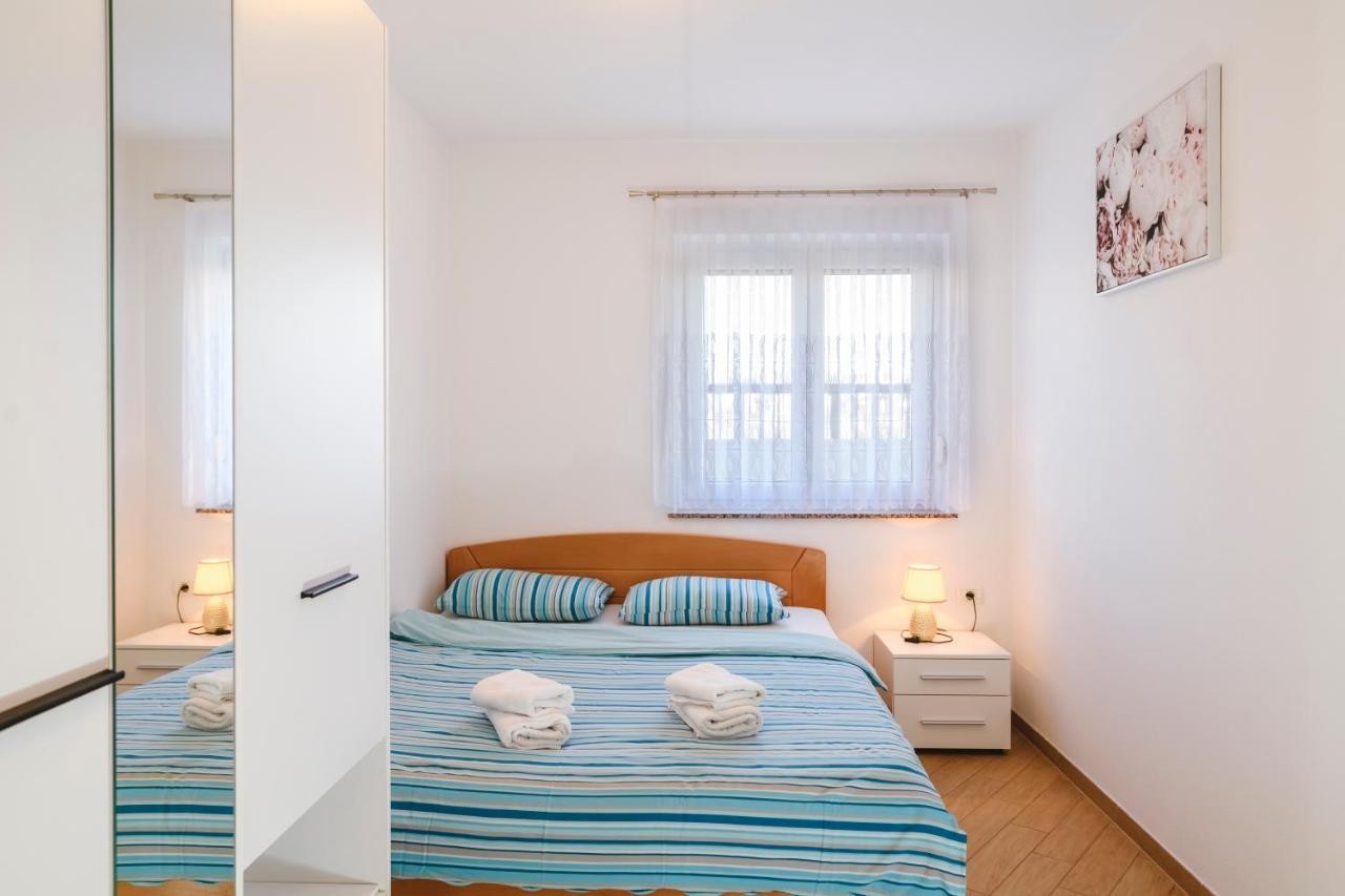 Apartments Mirela Koper Exterior photo